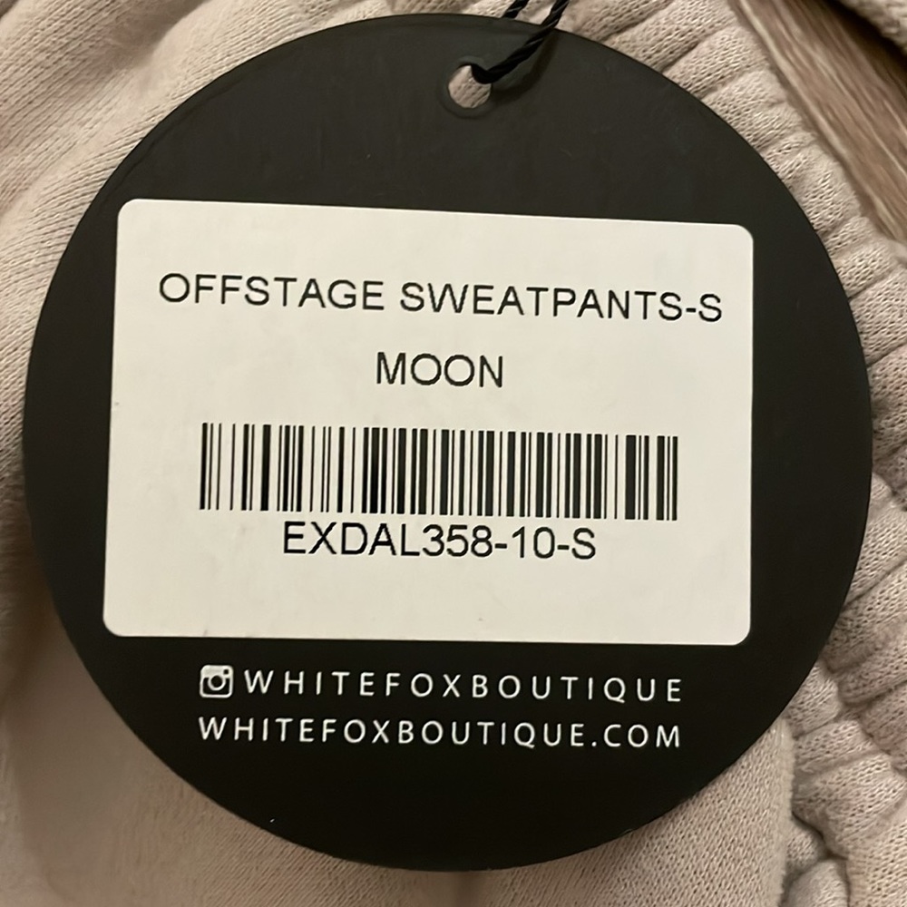 NWT White Fox Boutique Offstage Sweatpants Moon VOL.3 in size Small - Picture 11 of 11